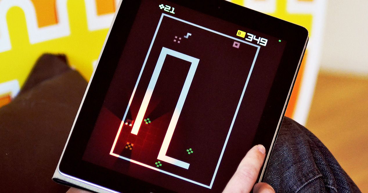 The popular snake game available for smartphones
